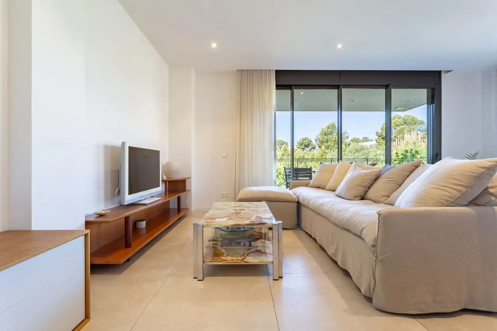 Flat with terrace for sale in PLA DE MASET - Xaloc, imagen 4