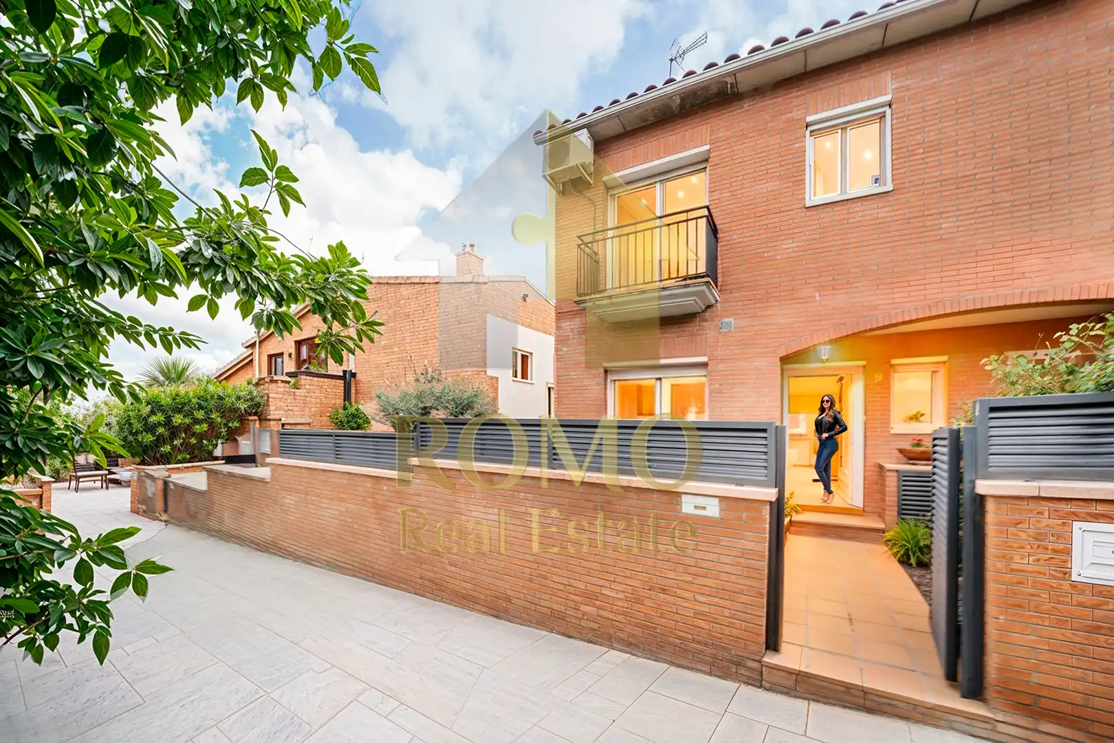 Casa pareada con terraza en venta en Santa Perpètua de Mogoda, imagen 3