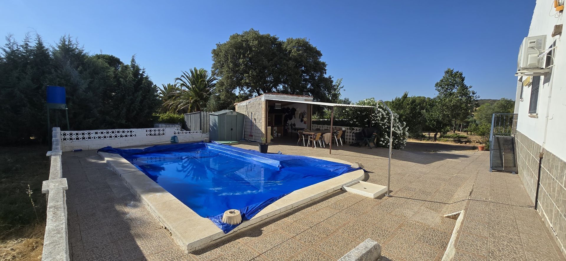 Swimming pool of Country house for sale in Brazatortas  with Air Conditioner and Swimming Pool
