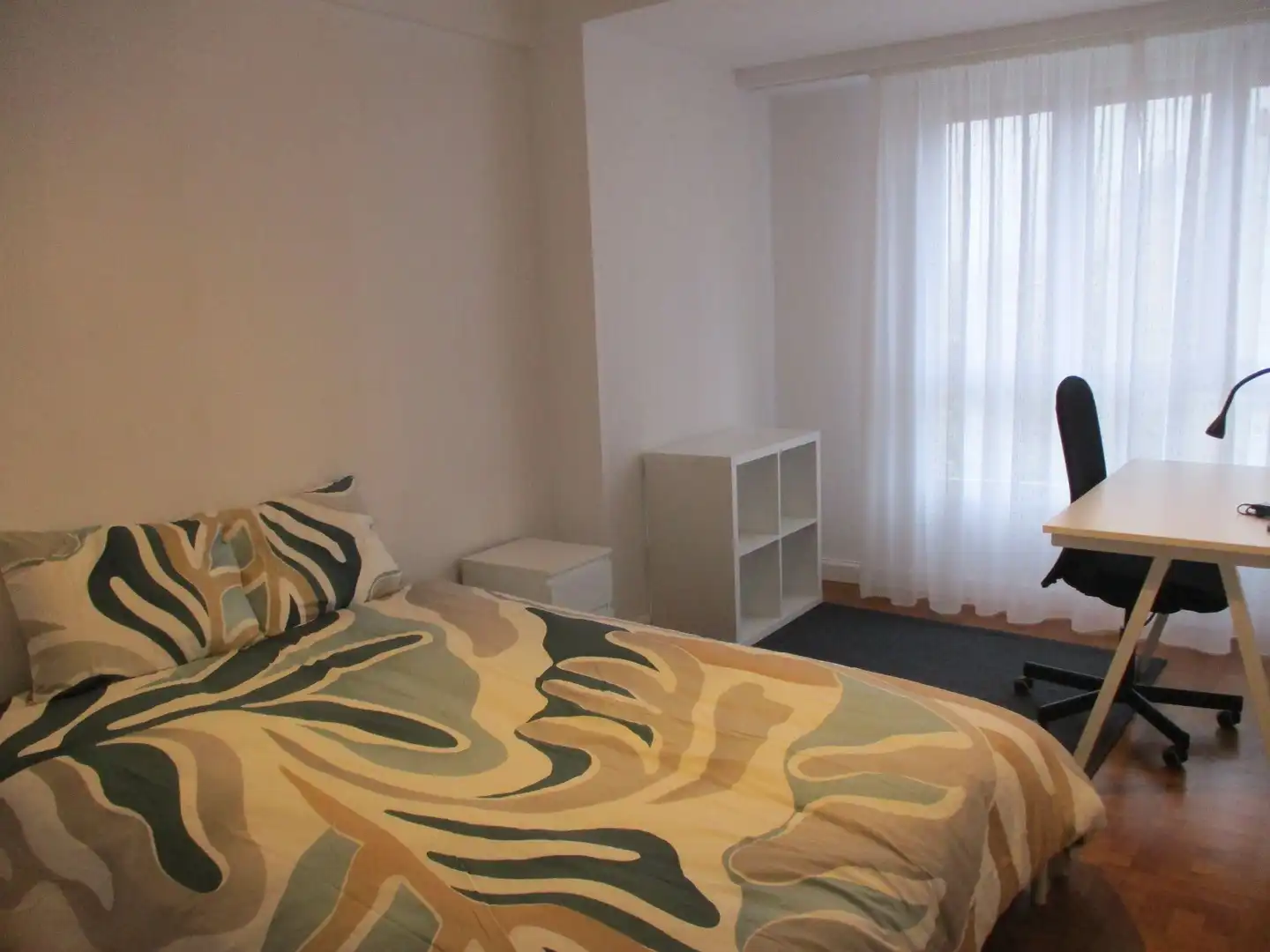 Bedroom of Flat for rent in Donostia - San Sebastián   with Heating and Furnished