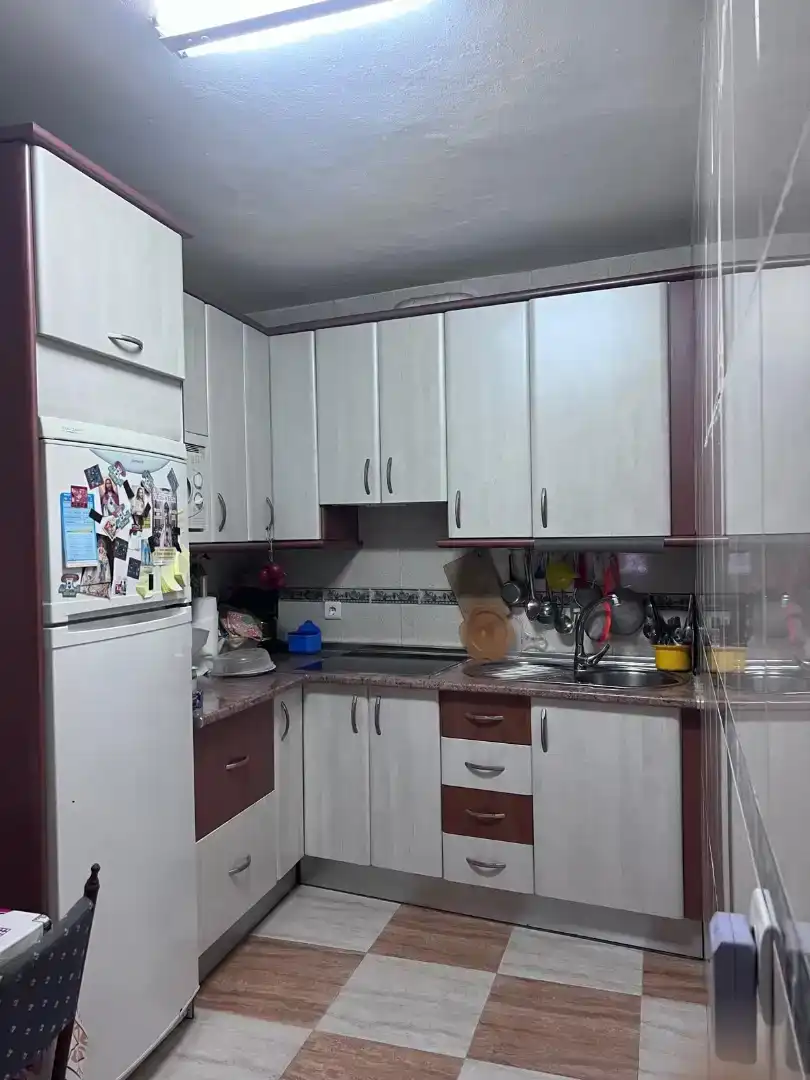 Cuina de Casa adosada en venda en Alcuéscar amb Balcó