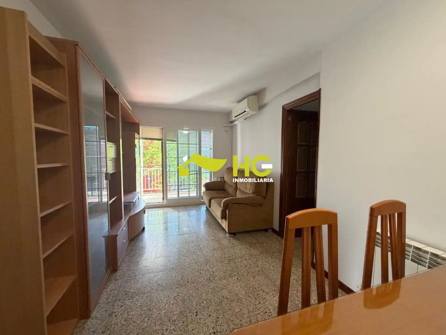 Vista exterior de Piso en venta en Móstoles con Aire acondicionado y Calefacción