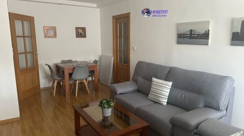 Foto 4 de Piso de alquiler en Rosaleda - Juventud, Granada Capital