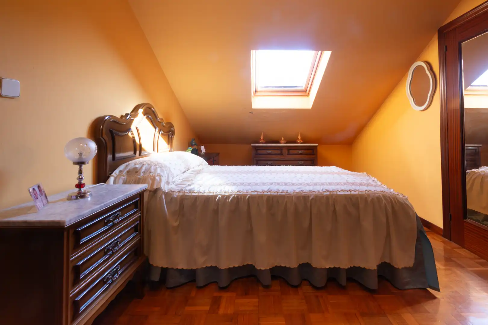 Habitación de Casa o chalet en venta en Somió - Cabueñes