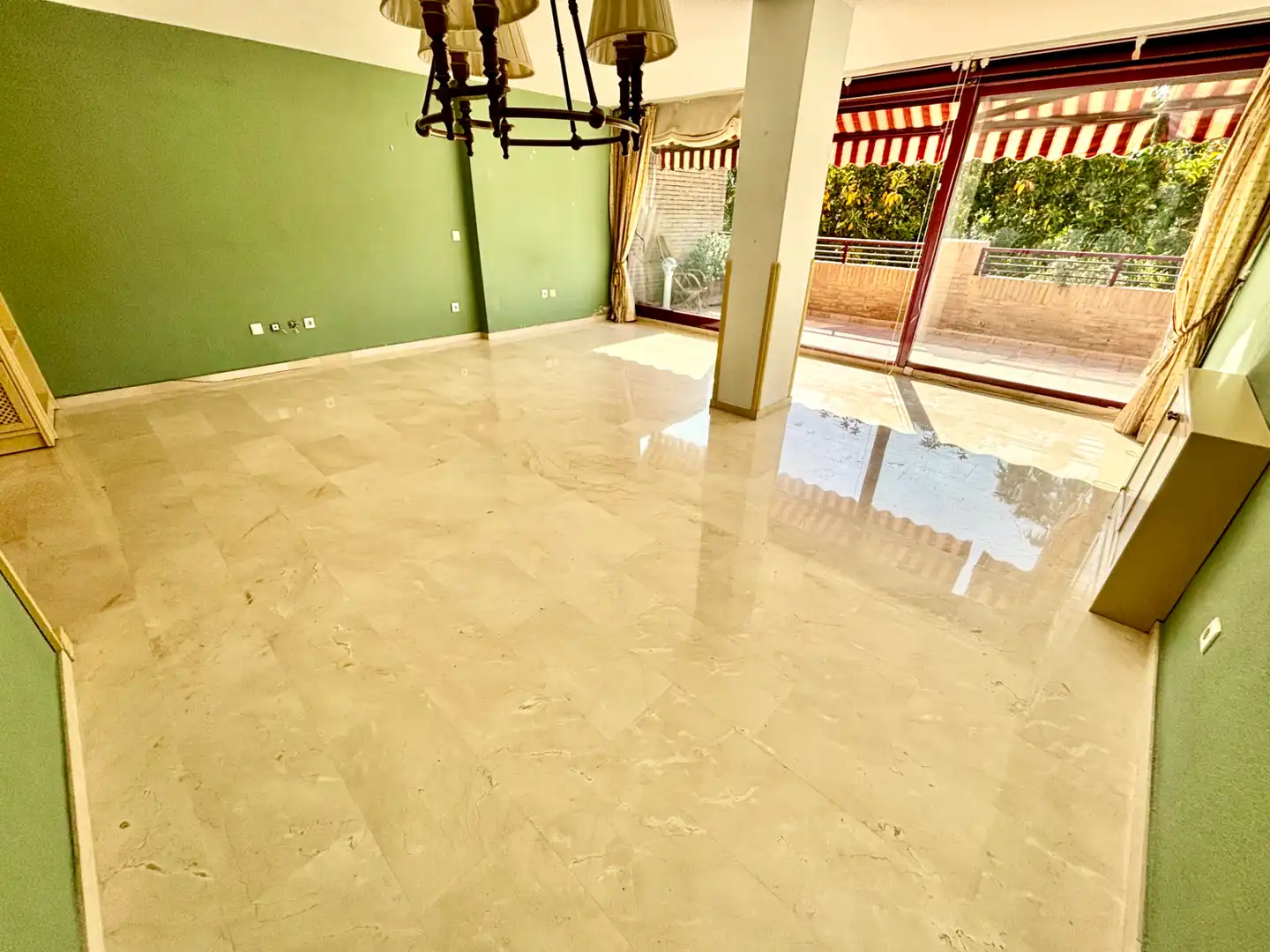 Sala de estar de Piso en venta en Alicante / Alacant con Aire acondicionado, Calefacción y Terraza
