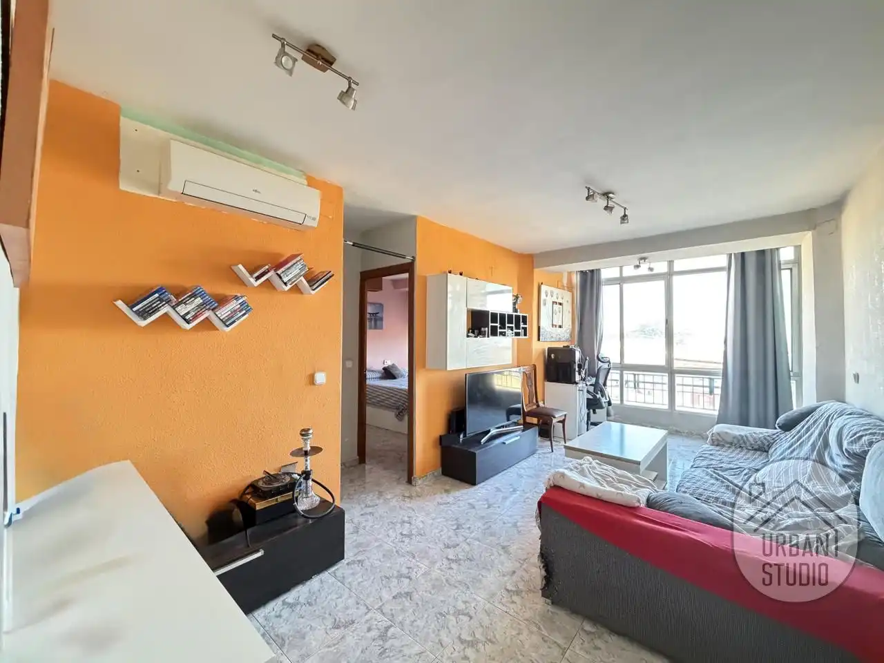 Living room of Flat for sale in Alicante / Alacant  with Air Conditioner and Furnished