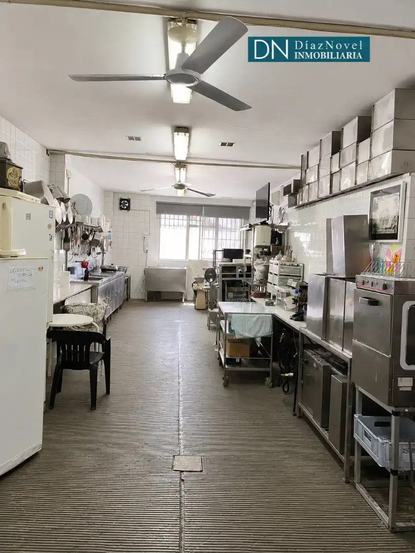 Cocina de Local de alquiler en Málaga con Aire acondicionado y Terraza