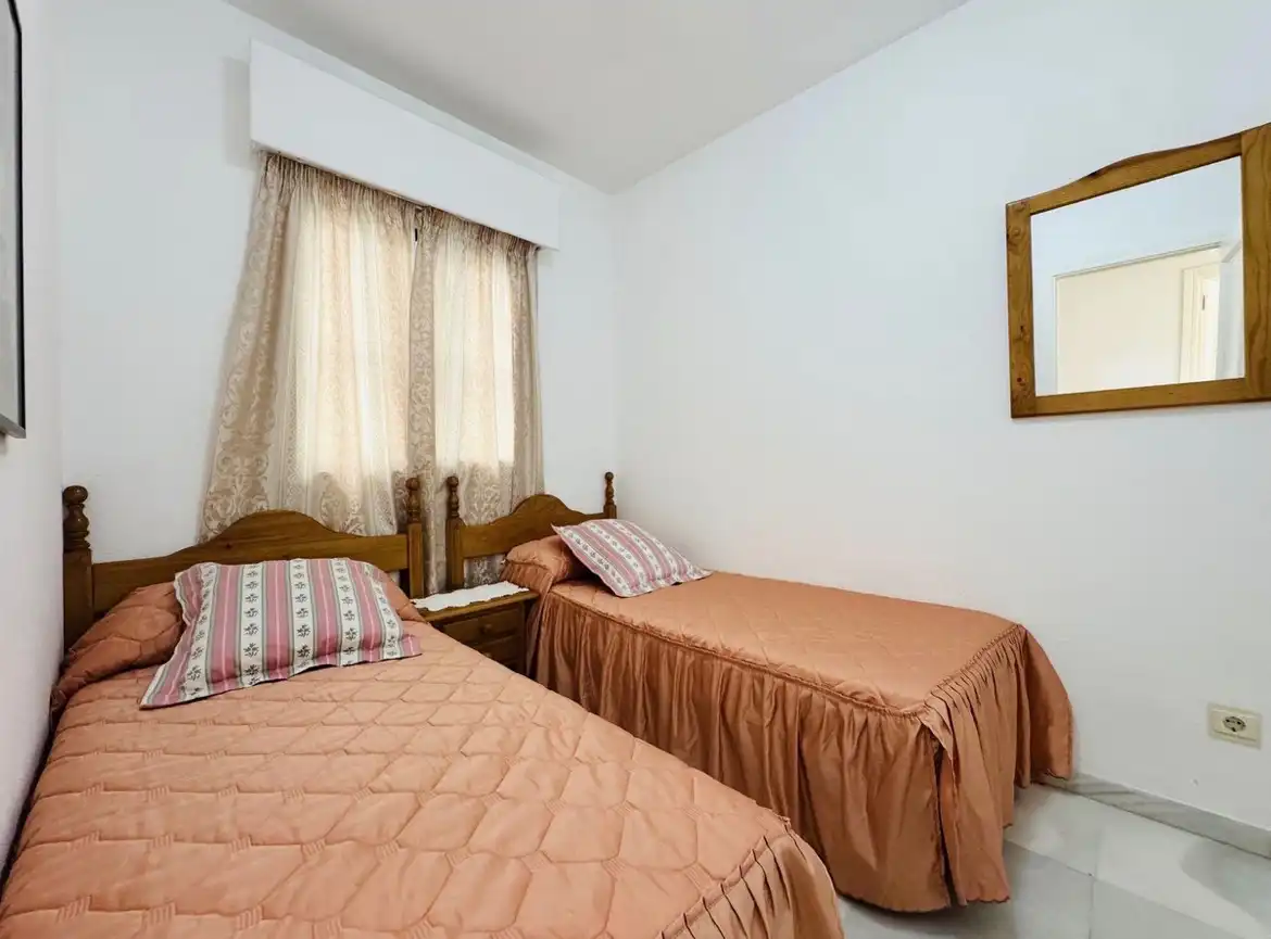 Piso con piscina en venta en San Luis de Sabinillas, imagen 12