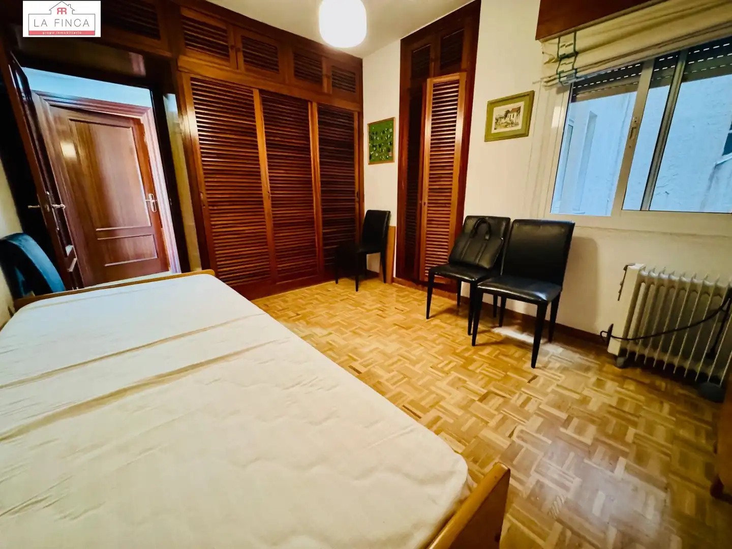 Bedroom of Flat for sale in Málaga  with Air Conditioner and Parquet flooring