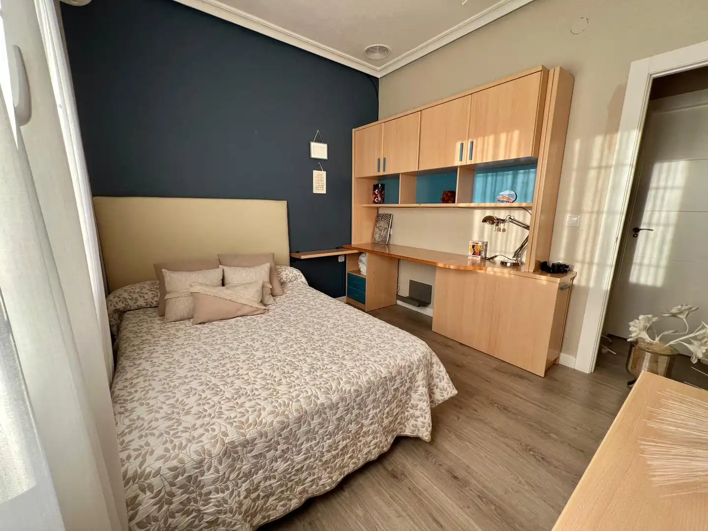 Habitación de Casa adosada en venta en Cartagena con Aire acondicionado, Calefacción y Jardín privado