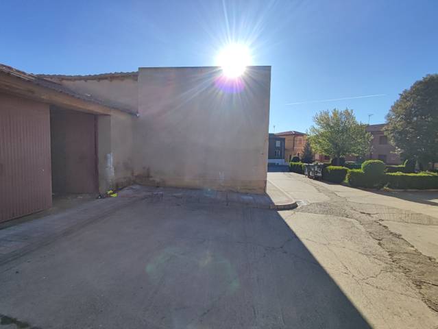 Finca rústica en Venta en Calle la Salud, 2 en Paredes de Nava