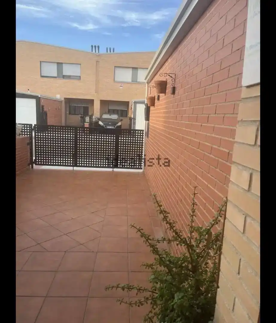 Terrassa de Pis en venda en La Joyosa amb Aire condicionat, Piscina i Balcó