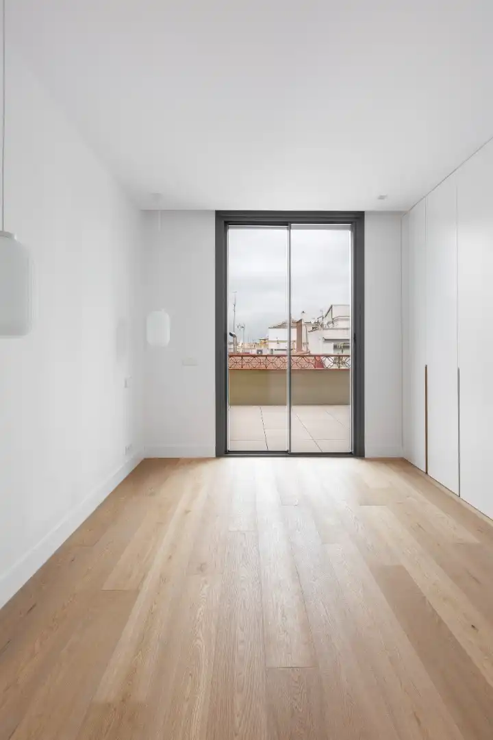 Balcony of Attic for rent in Madrid  with Air Conditioner, Heating and Storage room