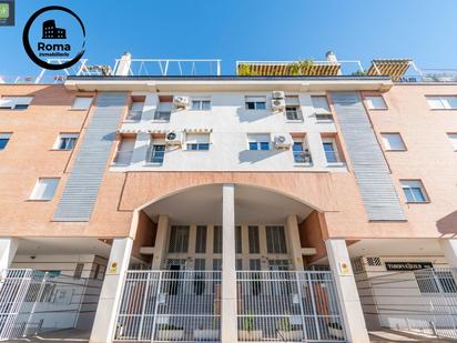 Exterior view of Flat for sale in  Granada Capital  with Air Conditioner, Heating and Private garden