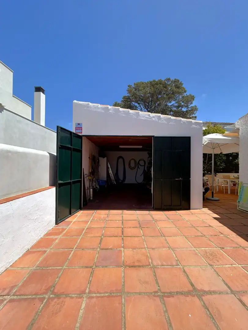 Chalet con piscina en venta en Malvasía, imagen 9