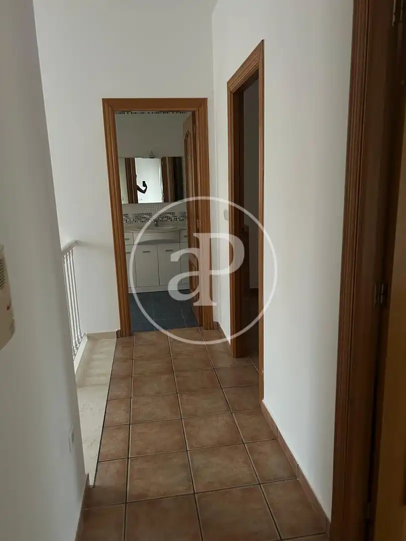 Flat for rent in Riba-roja de Túria  with Air Conditioner, Heating and Private garden
