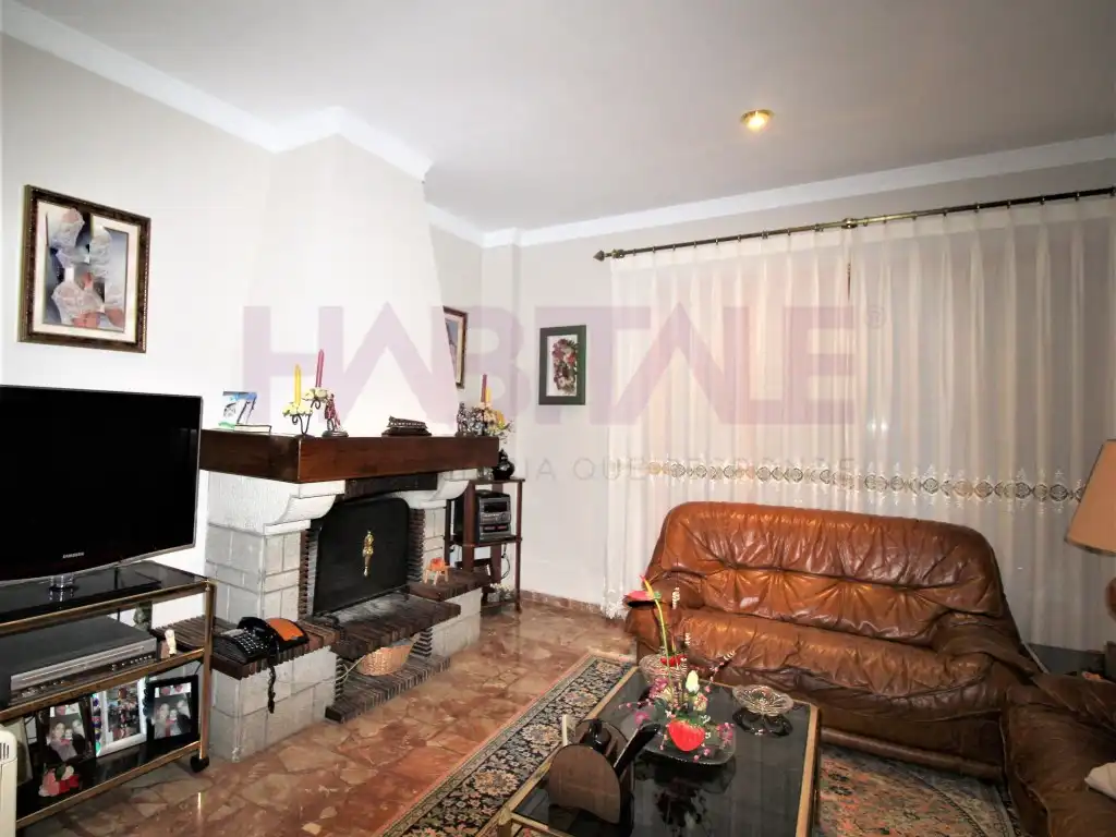 Sala de estar de Casa o chalet en venta en Chiva con Aire acondicionado, Calefacción y Amueblado