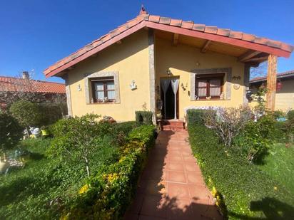 Exterior view of House or chalet for sale in Valle de Losa