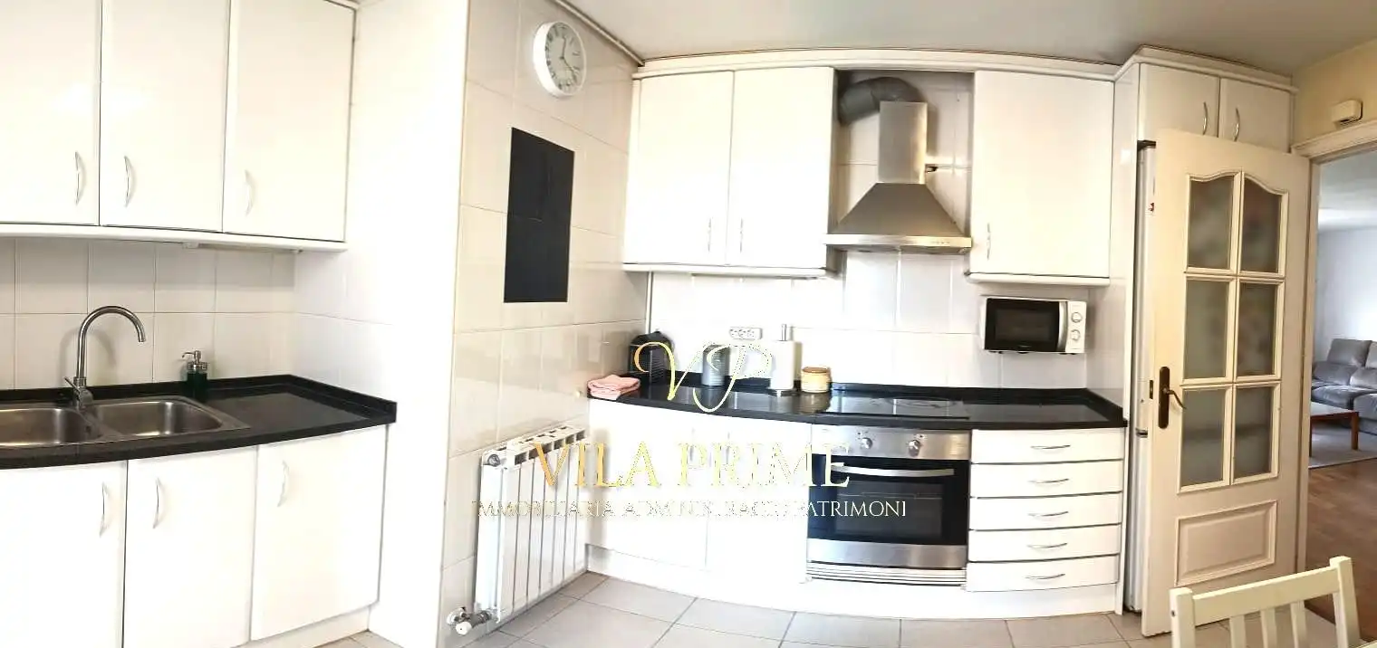 Cocina de Piso en venta en Mataró con Calefacción, Terraza y Trastero