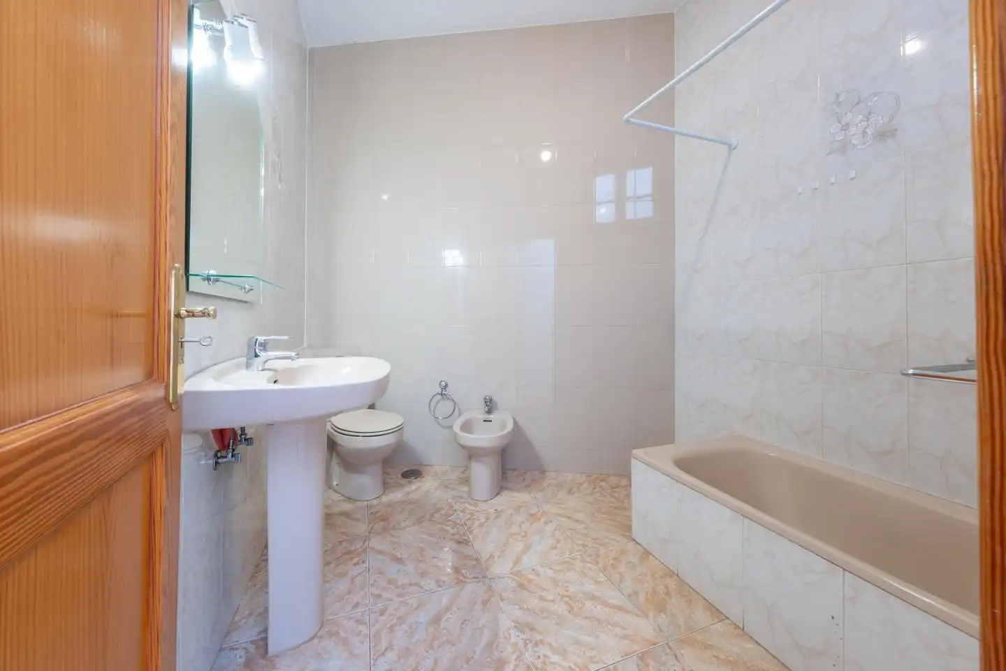 Baño de Edificio en venta en Santa María de Guía de Gran Canaria