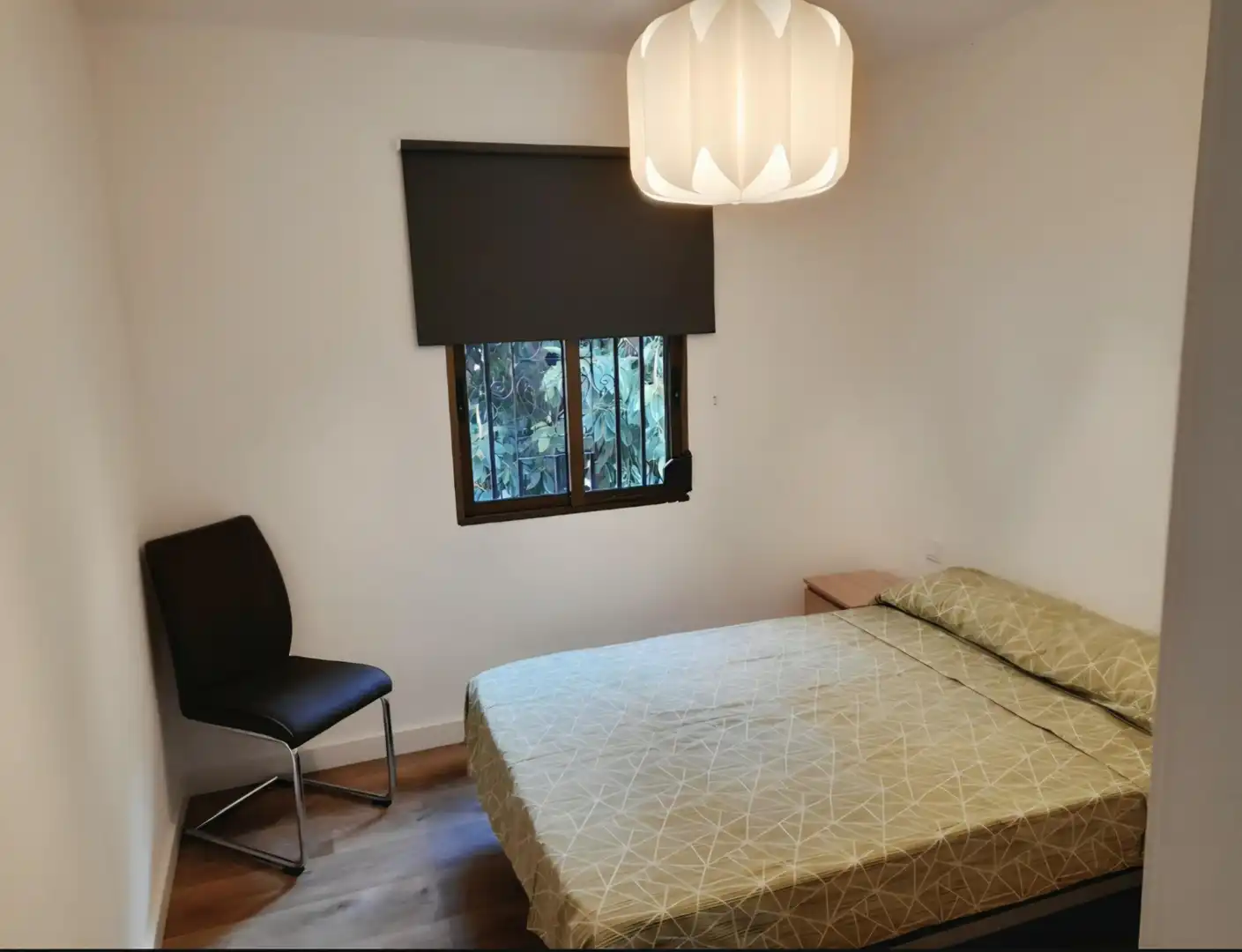 Bedroom of Flat for sale in Valencia  with Air Conditioner, Parquet flooring and Balcony