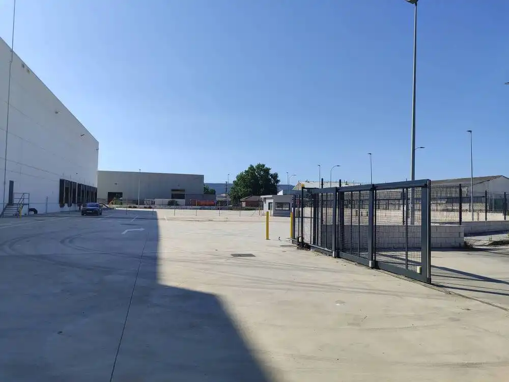 Exterior view of Industrial buildings for rent in Azuqueca de Henares