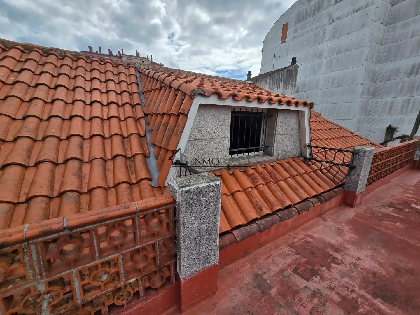 Vista exterior de Casa o chalet en venta en Pontevedra Capital  con Calefacción, Jardín privado y Terraza