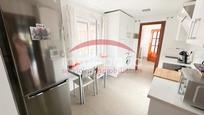 Kitchen of Flat for sale in  Sevilla Capital  with Air Conditioner and Balcony