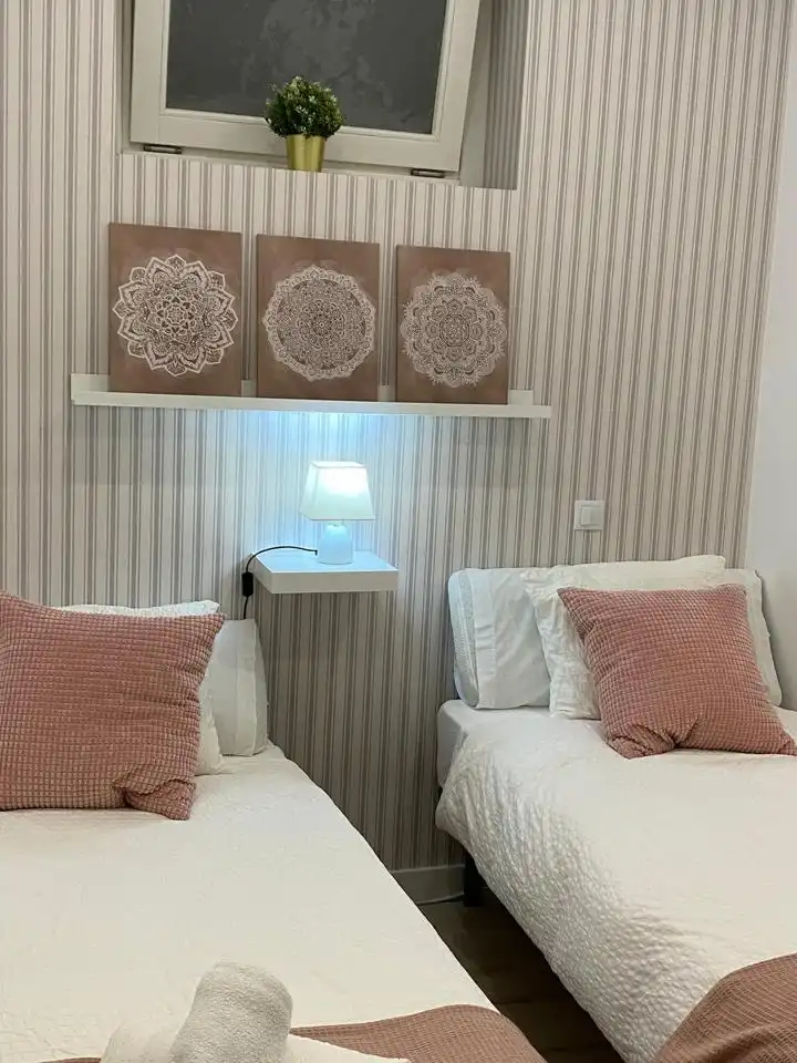 Dormitori de Planta baixa en venda en Cádiz amb Aire condicionat i Calefacció