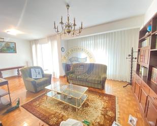 Living room of Flat to rent in Vigo   with Heating and Balcony