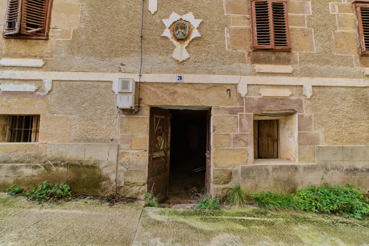 Exterior view of Houses for sale in Guesálaz / Gesalatz