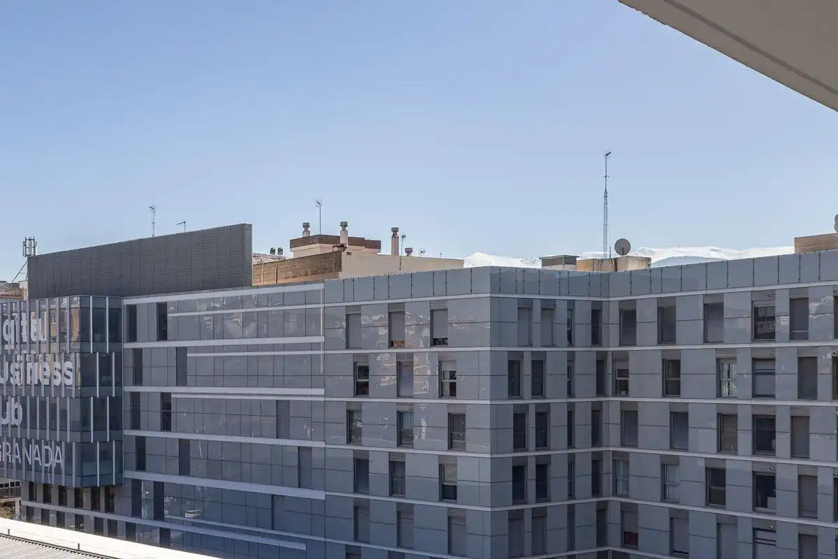 Vista exterior de Piso en venta en Granada con Aire acondicionado y Calefacción