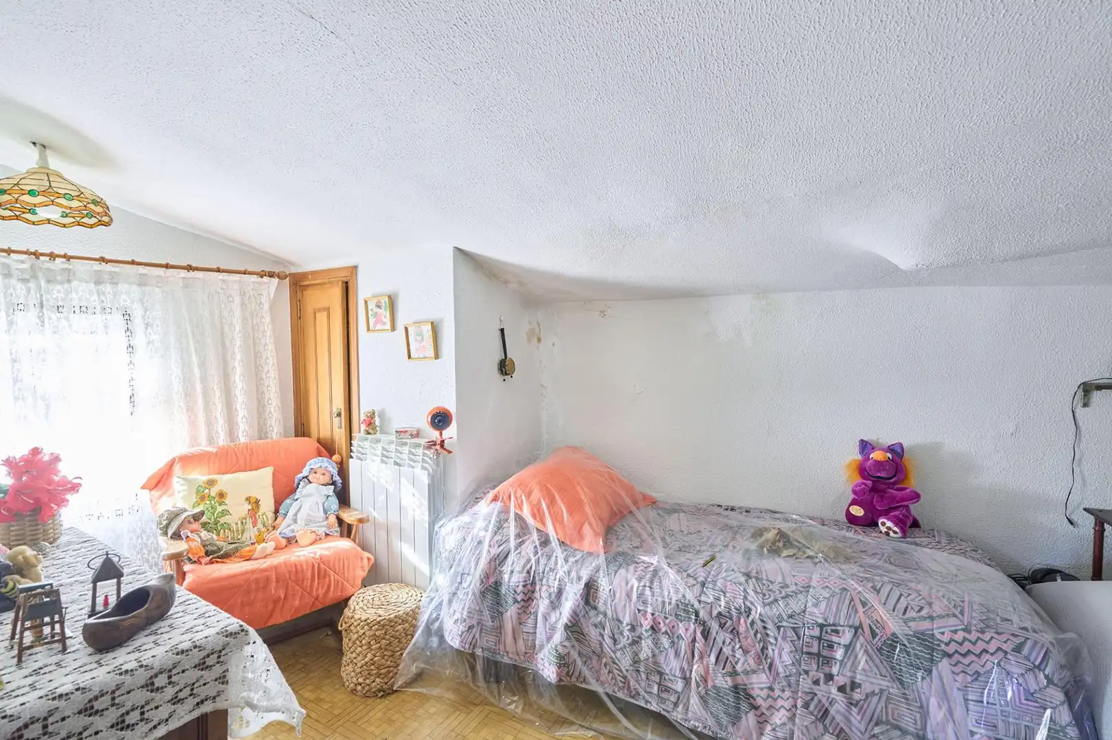Dormitori de Casa o xalet en venda en Navacarros amb Jardí privat i Piscina