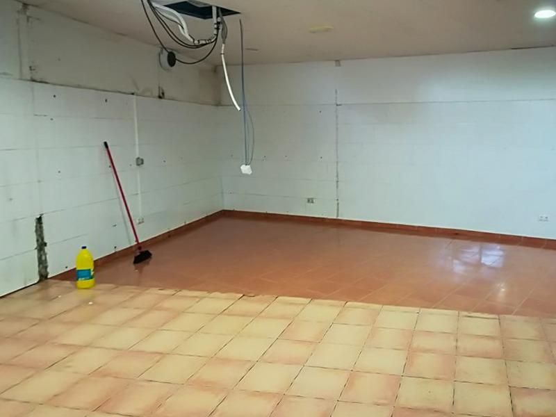 Local en venta en Monachil