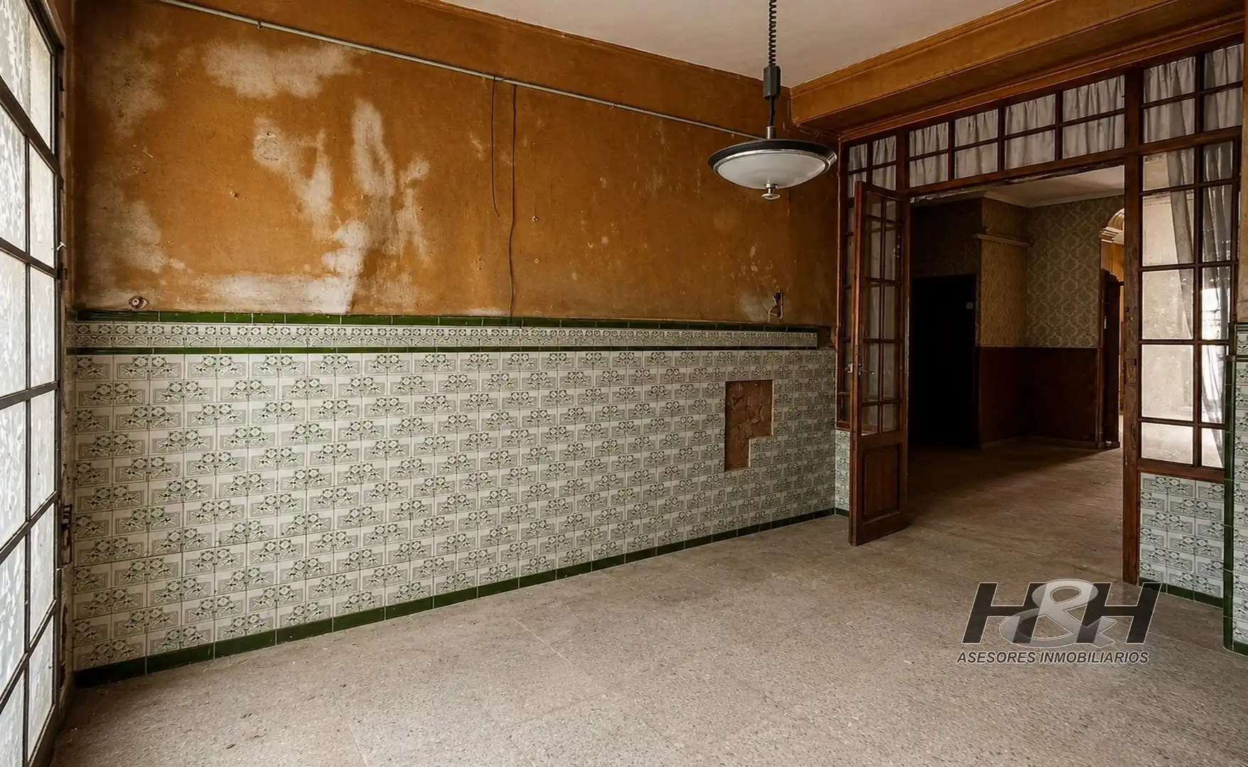 Casa o chalet en venta en Burjassot con Terraza y Balcón