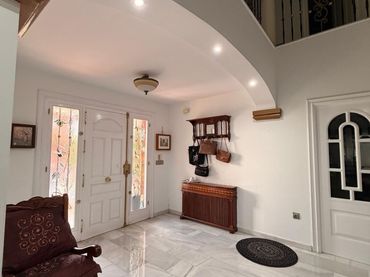 House with balcony for sale in Renfe - Bulevar 1ª y 2ª Fase