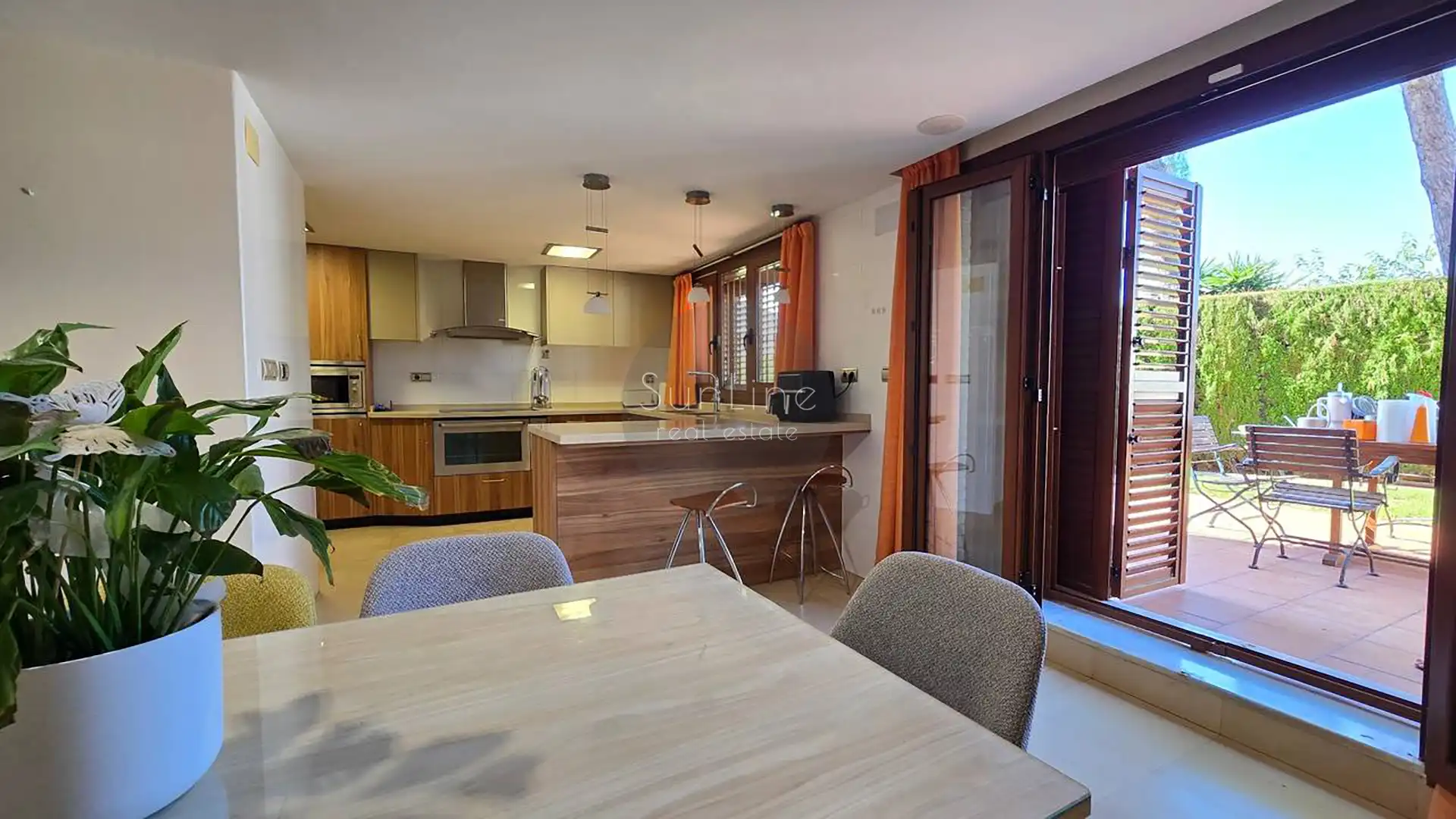 House with pool for sale in Carrer Font de la Carrasquera, imagen 37