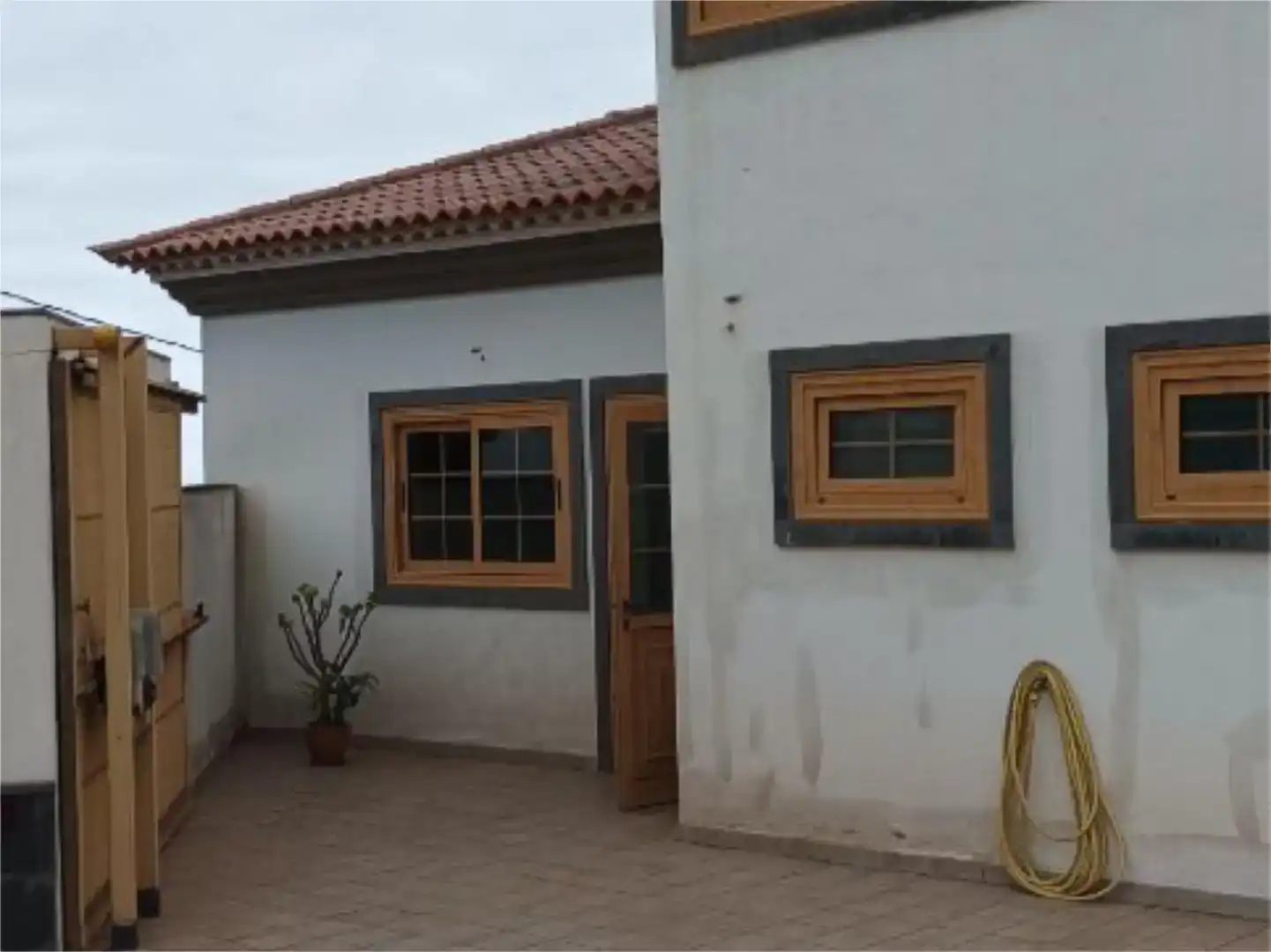 Vista exterior de Casa o xalet en venda en San Juan de la Rambla amb Balcó