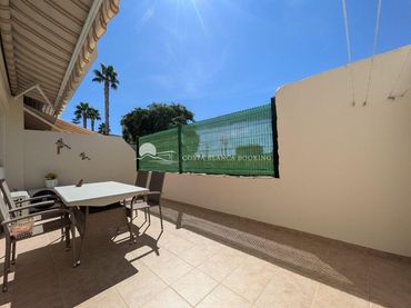 Apartamento con piscina en venta en Pueblo - Urbanizaciones