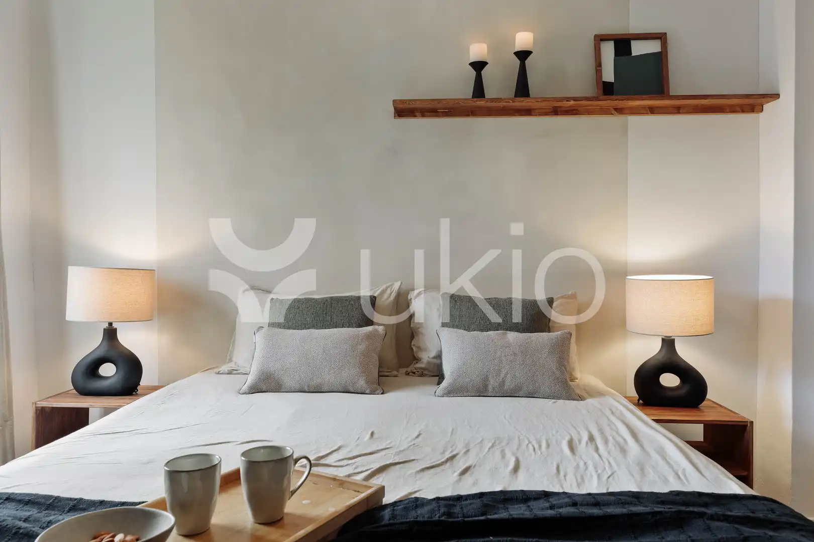 Habitación de Apartamento de alquiler en Barcelona con Aire acondicionado, Calefacción y Amueblado
