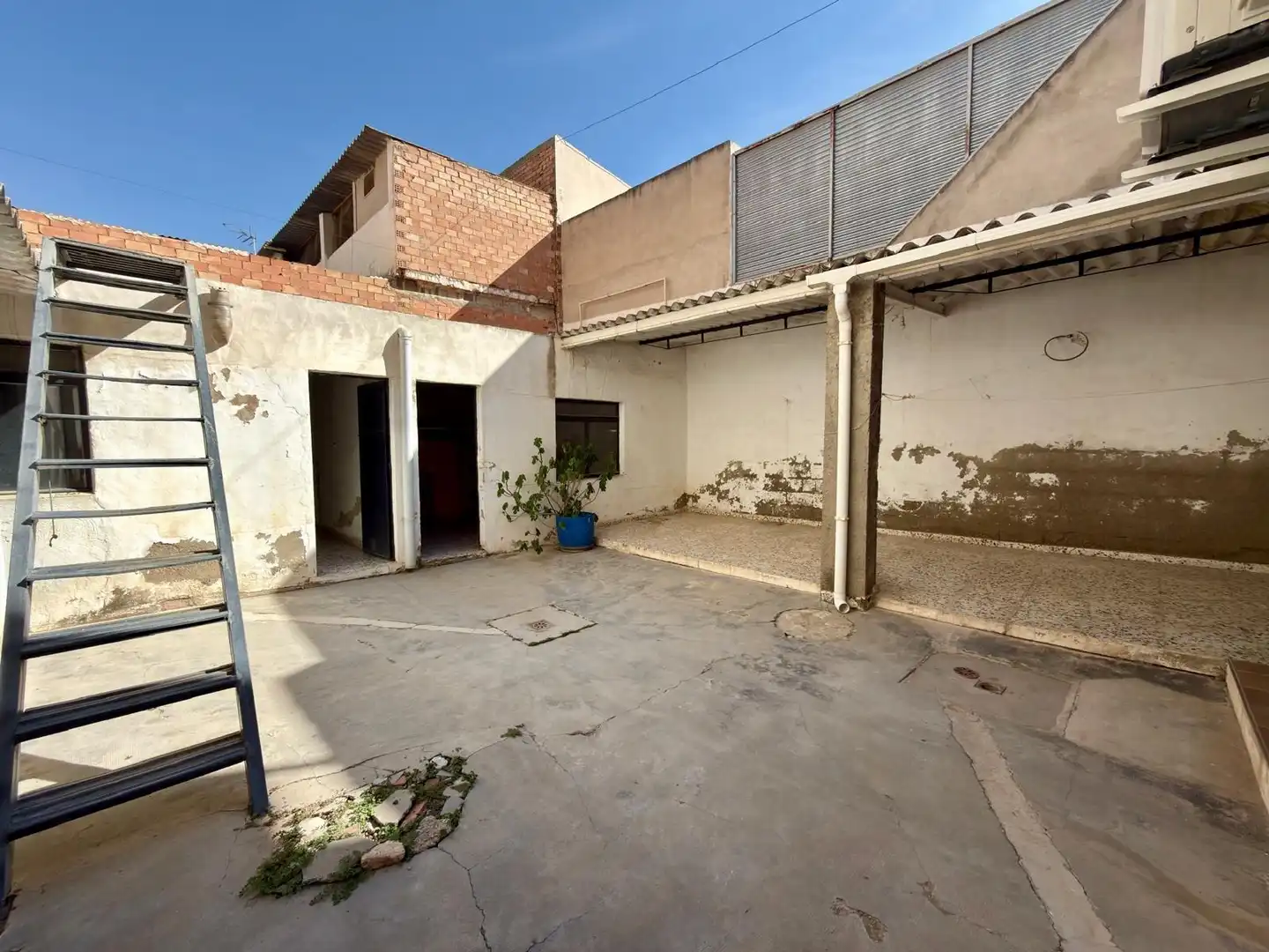 Vista exterior de Casa o chalet en venta en Alhama de Murcia con Aire acondicionado, Terraza y Trastero