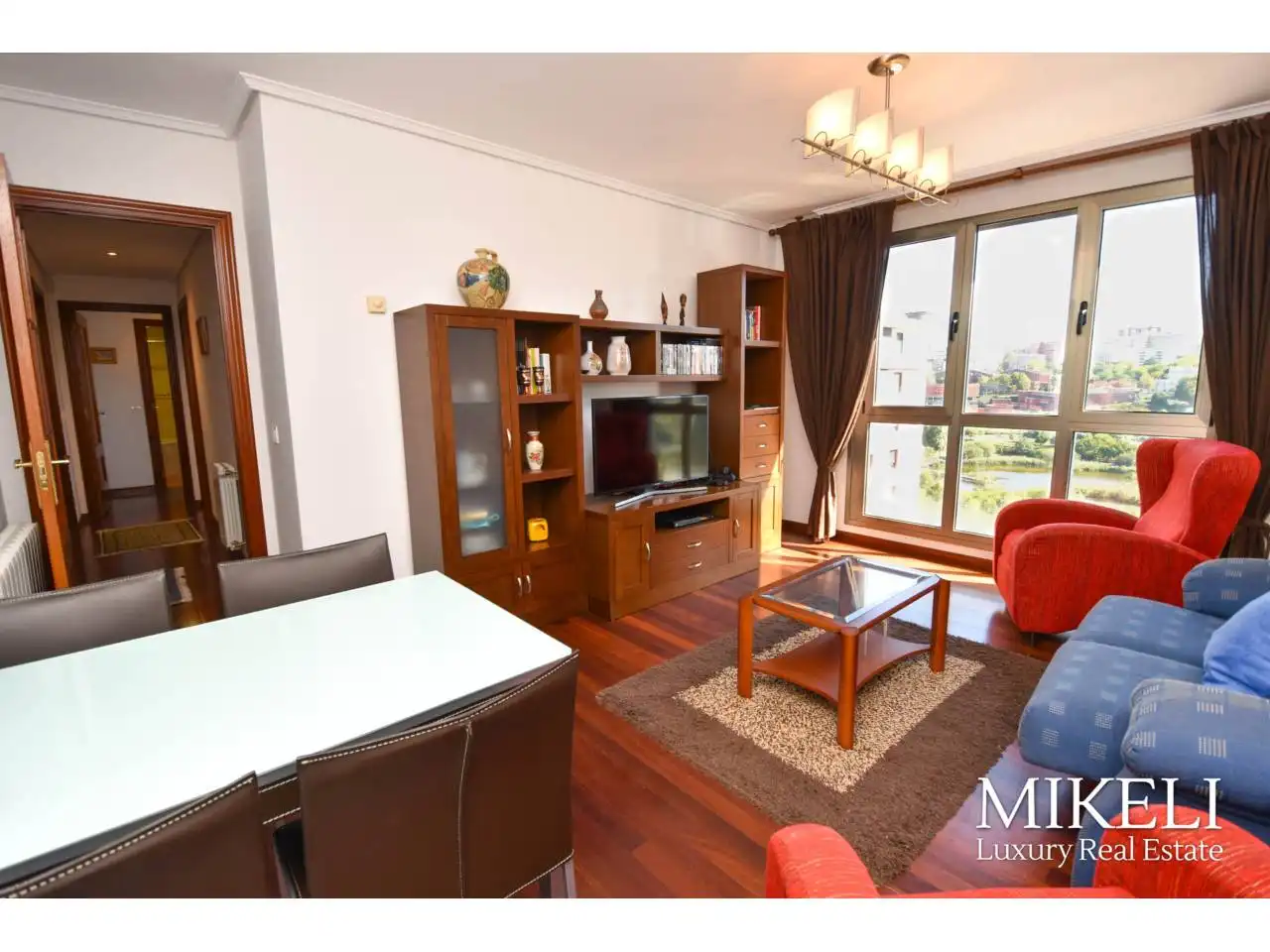Living room of Flat for sale in Santander  with Heating, Parquet flooring and Storage room
