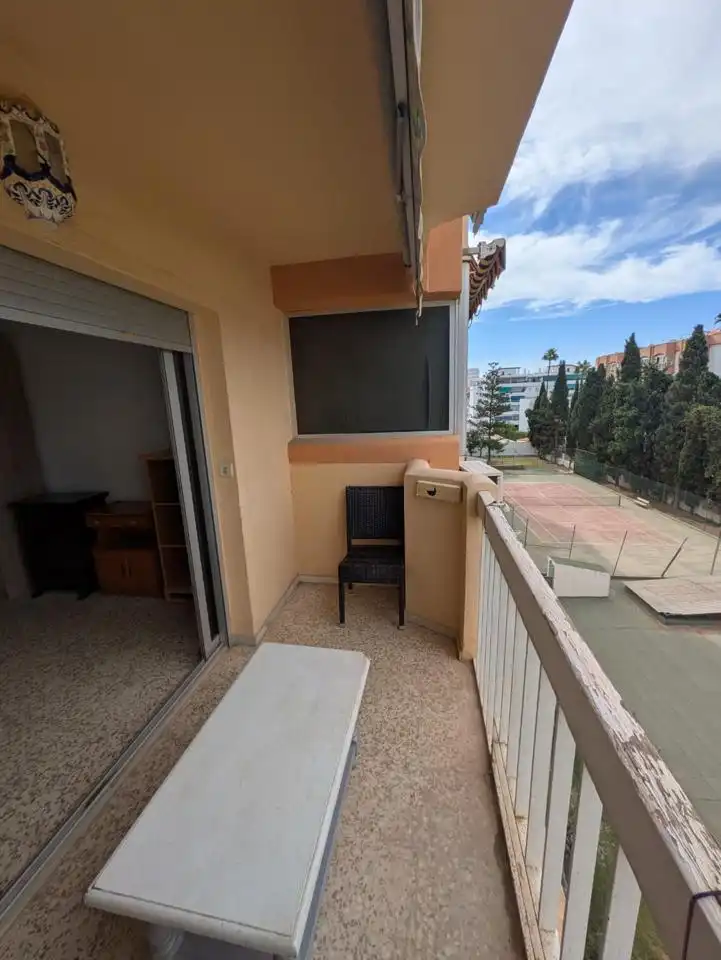 Monolocale con piscina in vendita a Avenida Antonio Toré Toré, imagen 12