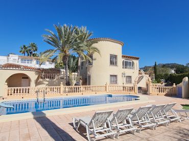 Casa con piscina in vendita a La Empedrola