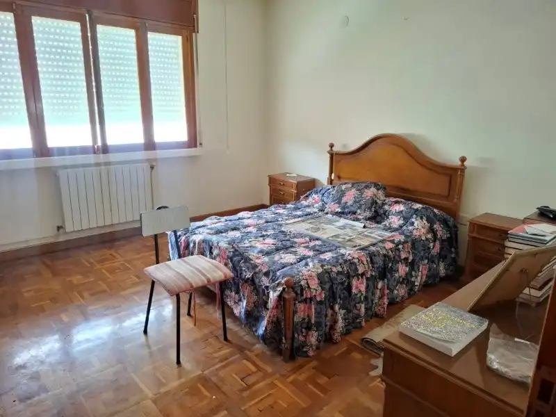 Gemischtgenutztes Gebäude zum Verkauf in Rúa Curros Enríquez 21, imagen 6