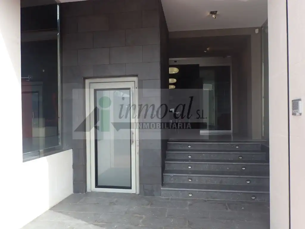 Business premises to rent in La Vall d'Uixó, imagen 3