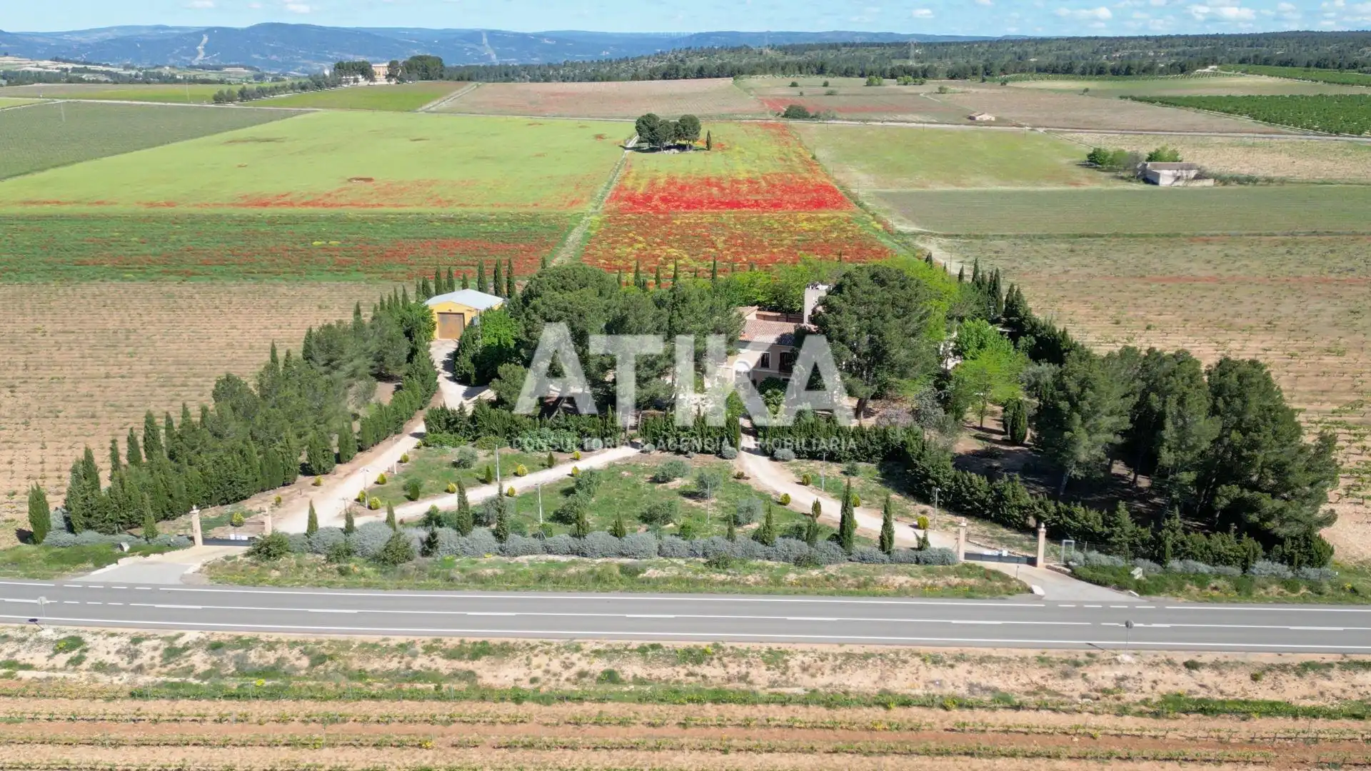 Country house zum Verkauf in Fontanars dels Alforins mit Klimaanlage, Heizung und Privatgarten