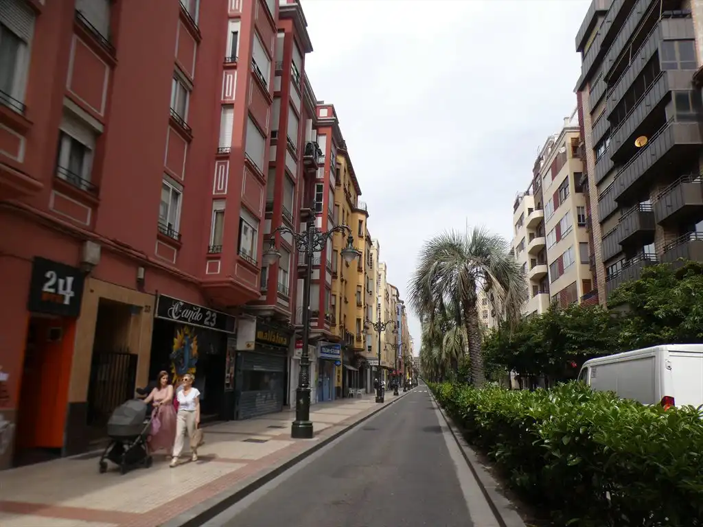 Piso en venta en Calle del Conde de Aranda, Plaza de Toros