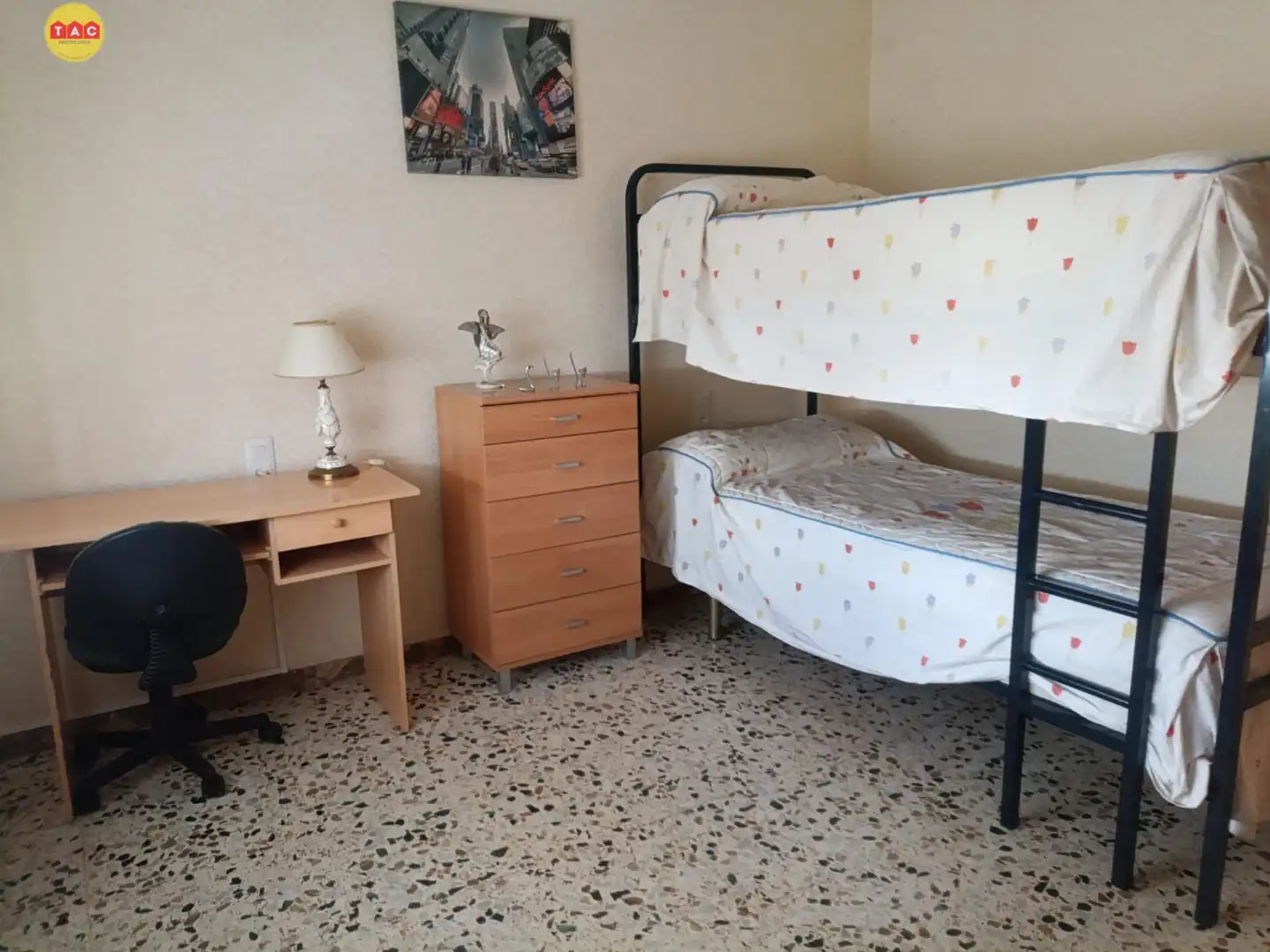 Habitación de Piso en venta en Lepe con Balcón