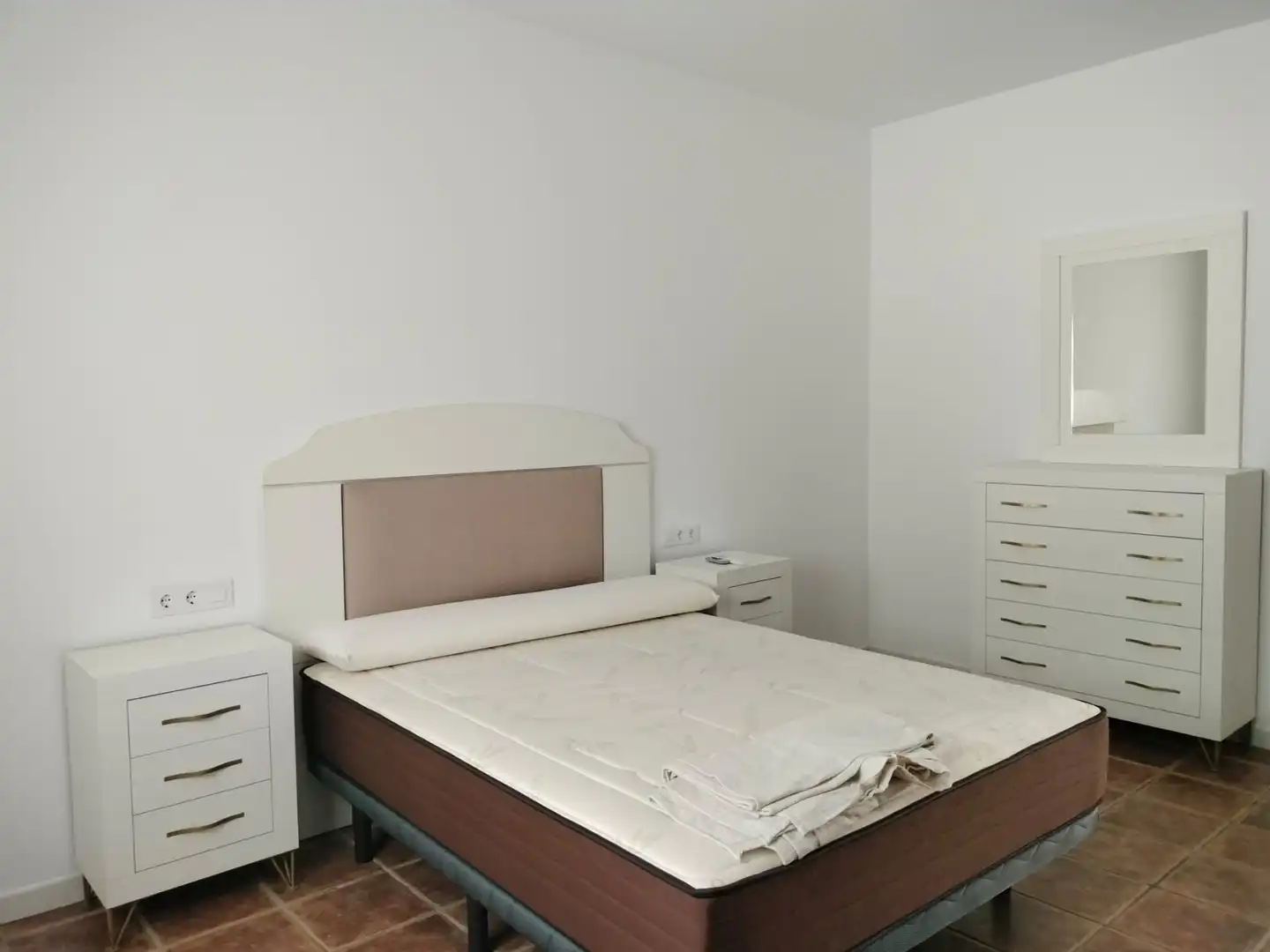 Chalet con piscina en venta en Las Lagunas - Campano, imagen 14